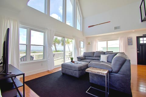 Beach Bliss House in Pensacola Beach