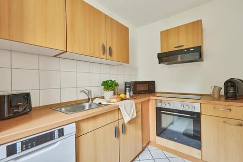 Coffee/tea facilities, Kitchen or kitchenette, dishwasher, minibar, pet friendly, stove, toaster