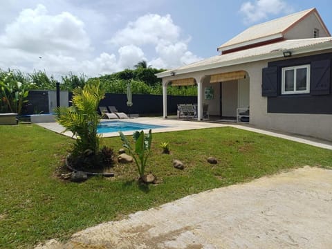 Private House for Vacation, Castel House in Guadeloupe