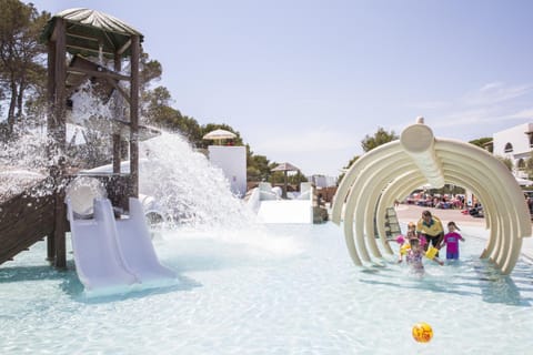 Aqua park, Swimming pool