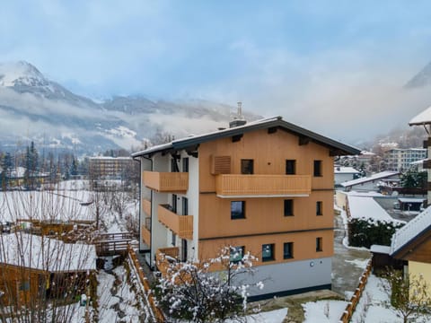 Property building, Winter