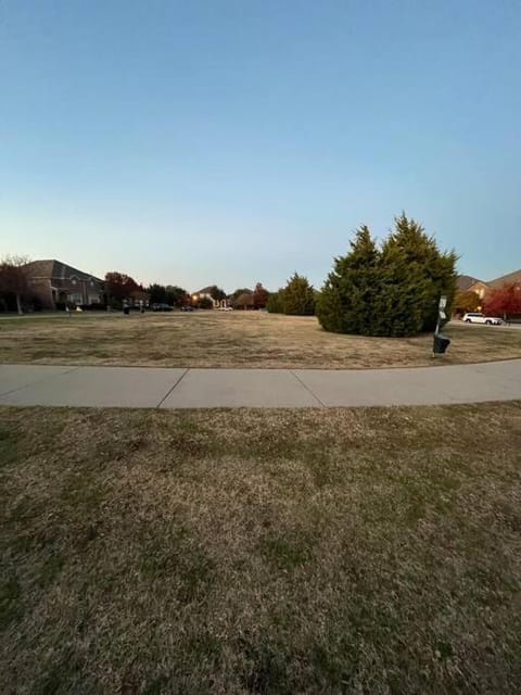 Peaceful McKinney Home House in Allen