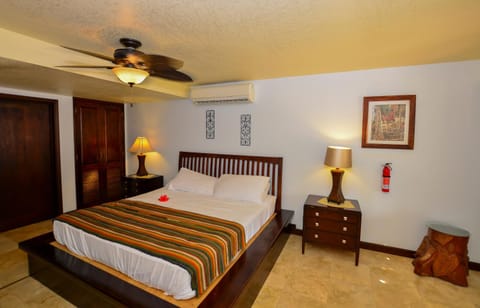 Caribbean Shores Belize Bed and Breakfast in Hopkins