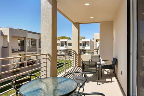 Get Away at the Lofts #24 townhouse Casa in St George