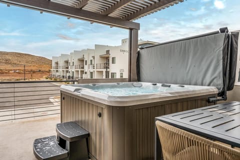 Rock n' Relax at Desert Color townhouse House in St George