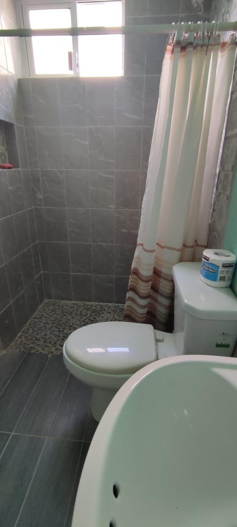 Habitación en Depa Bien Ubicado con Baño completo Apartamento in Puebla