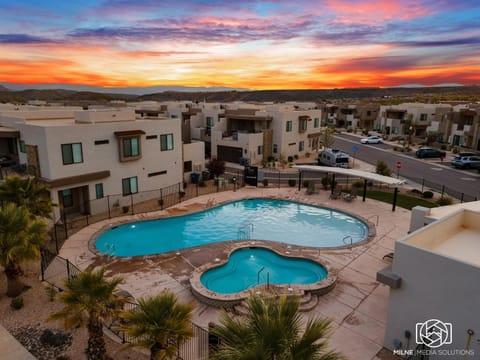 5 Star Zions St, George Retreat townhouse House in Washington