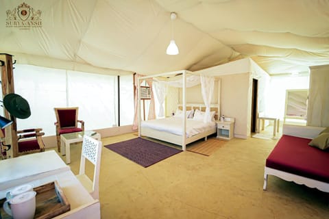 Surya-Ansh Desert Wellness Resort Tente de luxe in Sindh