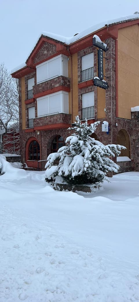 Tierra de la Reina Hotel in Asturias