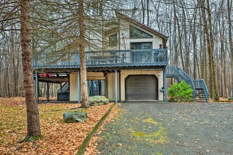 Large Gouldsboro Home with Hot Tub and Game Room House in Pocono Mountains