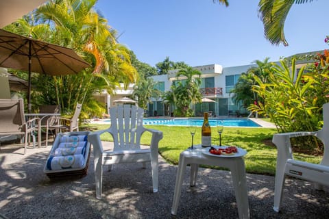 1 min to beach, spacious with big pool Haus in Nuevo Vallarta