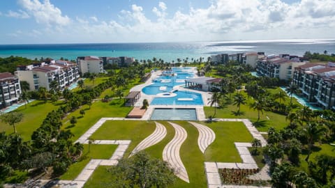 Sea view, Swimming pool