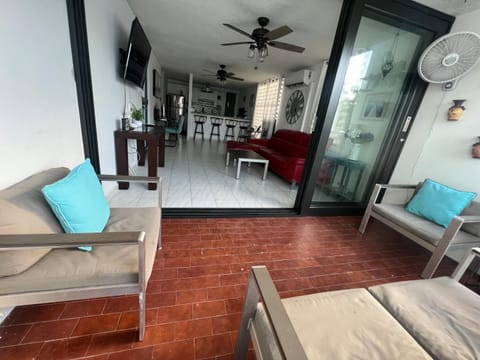 Casa Rosado @ Villa Marina Fajardo Pool Yunque Apartamento in Fajardo