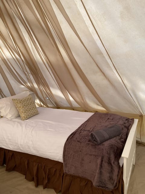 Glamping By Stansted Airport Luxury tent in Uttlesford