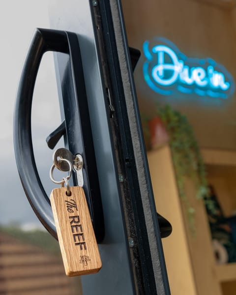 Facade/entrance, Decorative detail