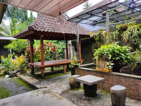 Bale Bali Cottage 2 Übernachtung mit Frühstück in Abiansemal