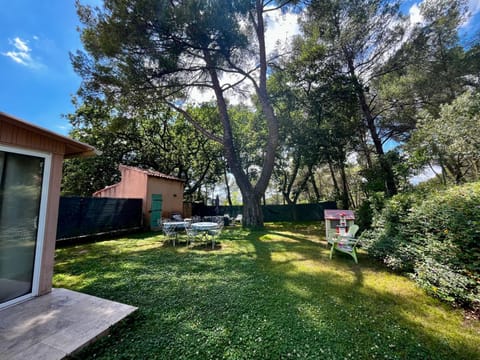 Maison provençale au calme de la campagne avec Jacuzzi Apartment in Aix-en-Provence