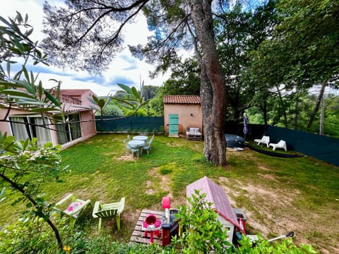 Maison provençale au calme de la campagne avec Jacuzzi Apartment in Aix-en-Provence