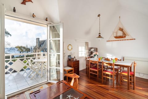 Balcony/Terrace, Dining area