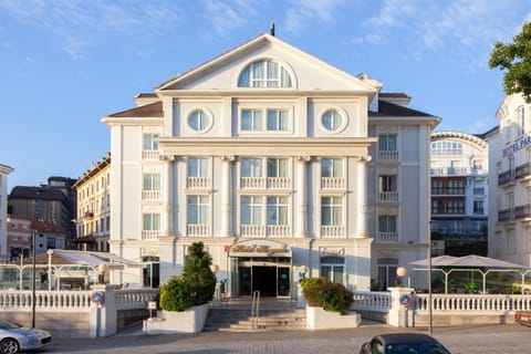 Hotel Hoyuela Hotel in Santander