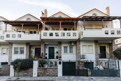 Volos luxury maisonette-Pelion view Villa in Volos