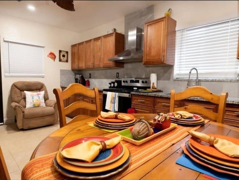 One Bedroom Suite in North Miami Eigentumswohnung in Golden Glades