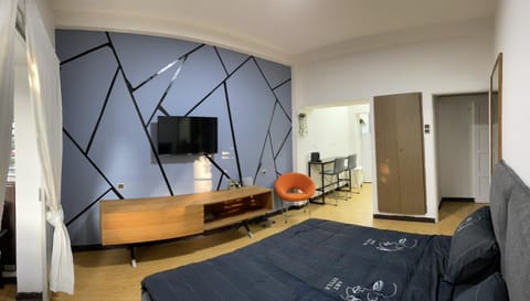 Bat Galim - Mirror Apartment by the beach Appartamento in Haifa