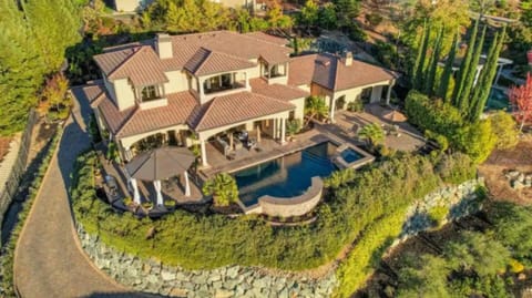 El Dorado Hills Villa Overlooking Folsom Lake Villa in El Dorado Hills