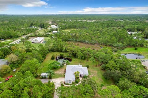 Nature Lover's Oasis Maison in Palm Bay