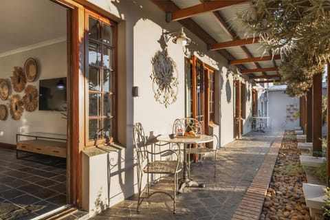 Avemore Orchard Apartment - with Backup power Apartment in Stellenbosch