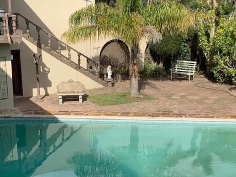 Palm Villa Alojamiento y desayuno in Port Elizabeth
