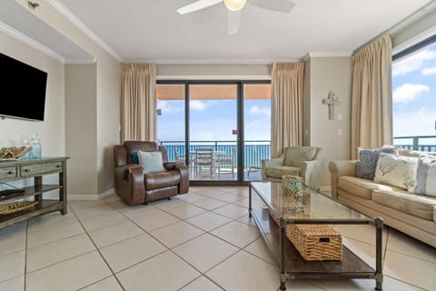 Seachase 905W Haus in Orange Beach