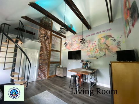 The Jazz Loft Apartment in Sanford