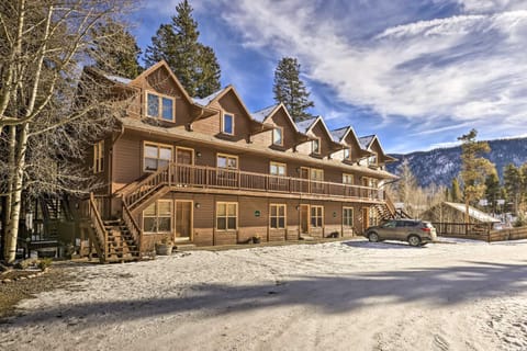 Romantic Grand Lake Gem 3 Mi to National Park! Condo in Grand Lake