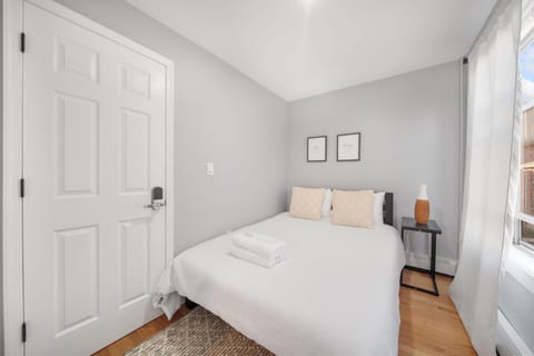 4BR1BTH South Boston Apt perfect for commutes Eigentumswohnung in South Boston