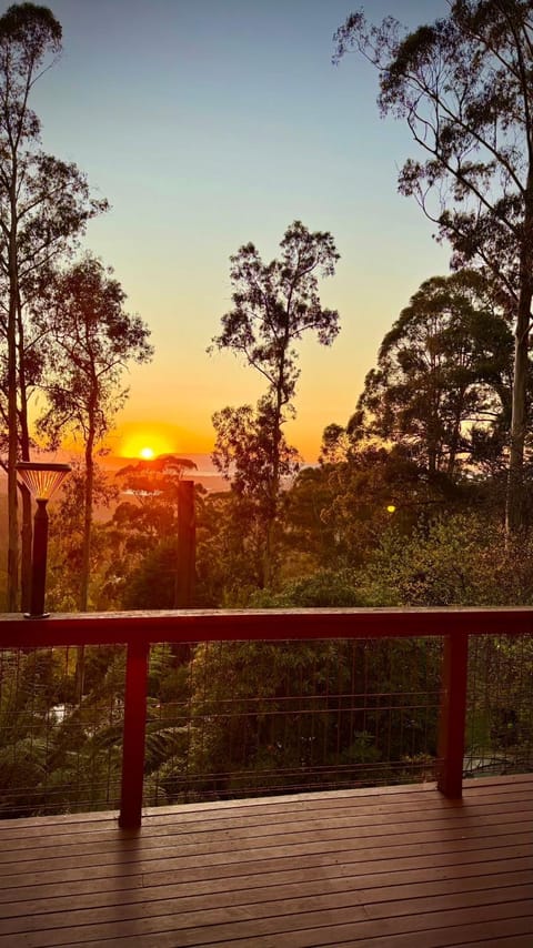 Melbourne Topview Villa in Dandenong ranges near Skyhigh Villa in Mount Dandenong