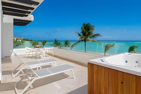 Hot Tub, Balcony/Terrace, Sea view