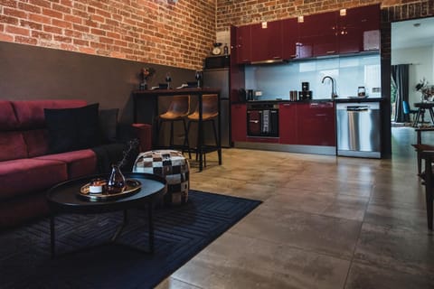 The Cash Butcher - Classy & Centrally Located Bed and Breakfast in Ballarat