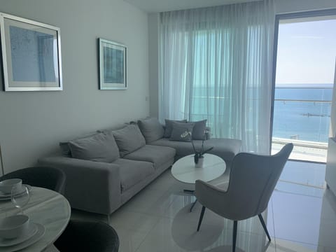 Del Mar Beachfront Boutique Residence Condo in Germasogeia