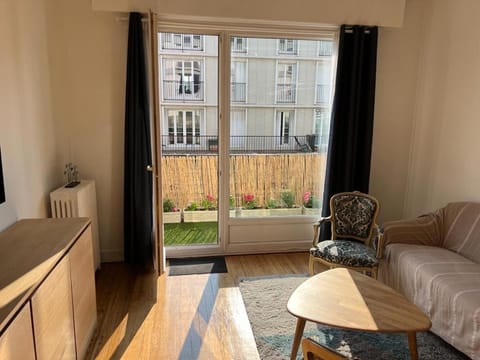 Le Petit Paris Apartment in Le Havre