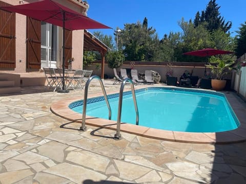 Pool view, Swimming pool