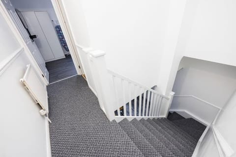 Lovely 2 Bed House in Grays. Apartment in Grays