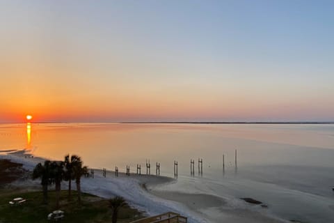 Harbour Pointe 703 Apartment in Perdido Key