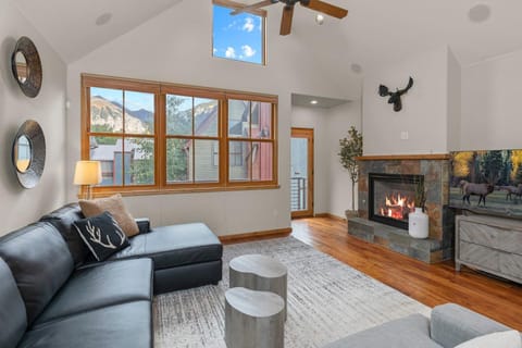 3br 3 1 2Ba Center of Everything New Listing On Our New Home House in Telluride
