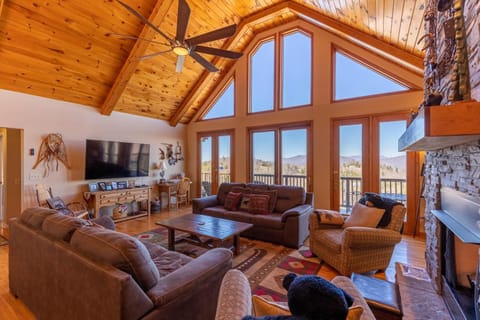 A Bears Eye View House in Watauga