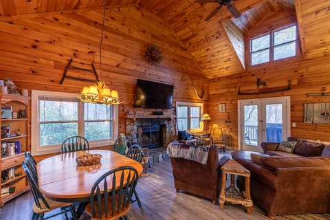 A Mountain Hideaway House in Watauga