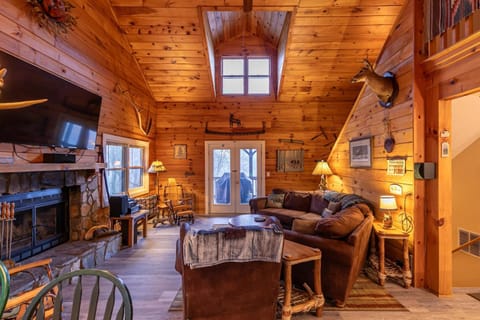 A Mountain Hideaway House in Watauga