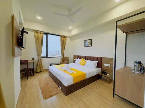 Staycation Premium De Glance near Railway Station Udaipur Vacation rental in Udaipur