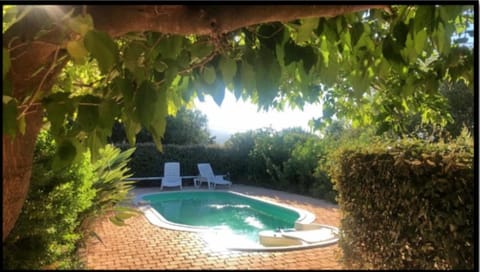 PETIT COIN DE PARADIS, VILLA AVEC PISCINE. Villa in L'Île-Rousse