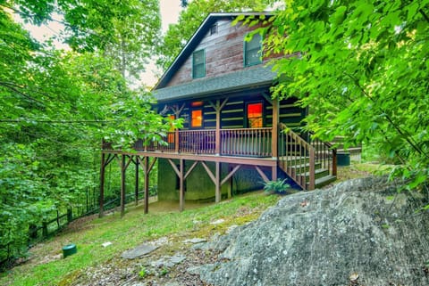 Uncle Johns Cabin House in Brushy Fork